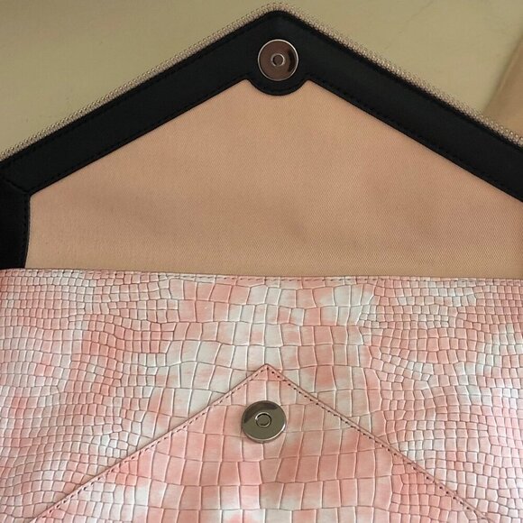 **SOLD**NWT Rebecca Minkoff Leo Leather Envelope Clutch with Snakeskin Embossed - Picture 8 of 10